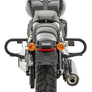 Sadelveske beskyttelsesstang egnet for Harley Davidson Sport Glide 18-24 koffertbeskyttelsesstang Craftride TG7 svart DPLU4