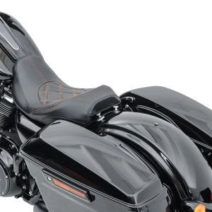 Sete egnet for Harley Davidson Touring 09-24 komfortsete Craftride RH3 svart-oransje DPLB1