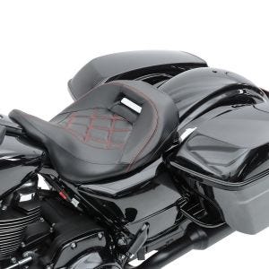 Solo sete lav profil egnet for Harley Davidson Touring 09-24 førersete Craftride RH3 svart rød