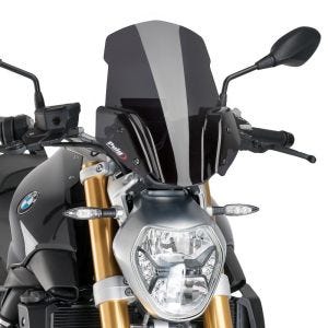 Naken sykkelskjerm egnet for BMW R 1200 R 15-18 mørk tonet frontrute Puig New Generation Sport 8168F