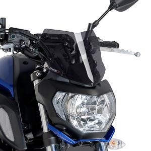 Naken sykkelskjerm egnet for Yamaha MT-07 18-24 mørk tonet frontrute Puig New Generation Sport 9666F